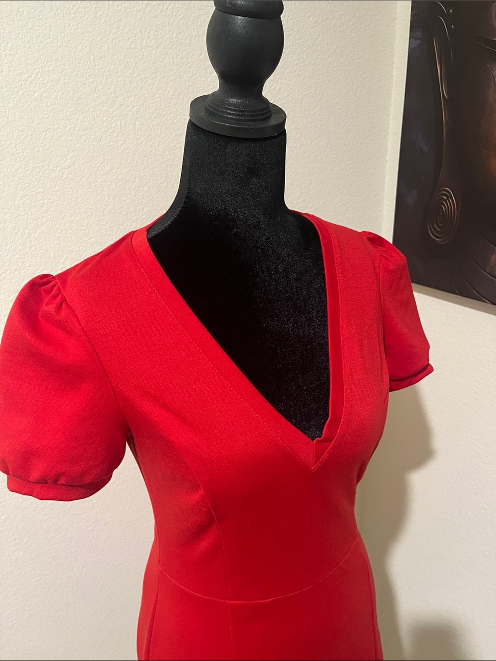BCBG Women's Red V-Neck Puff Sleeve Dress
